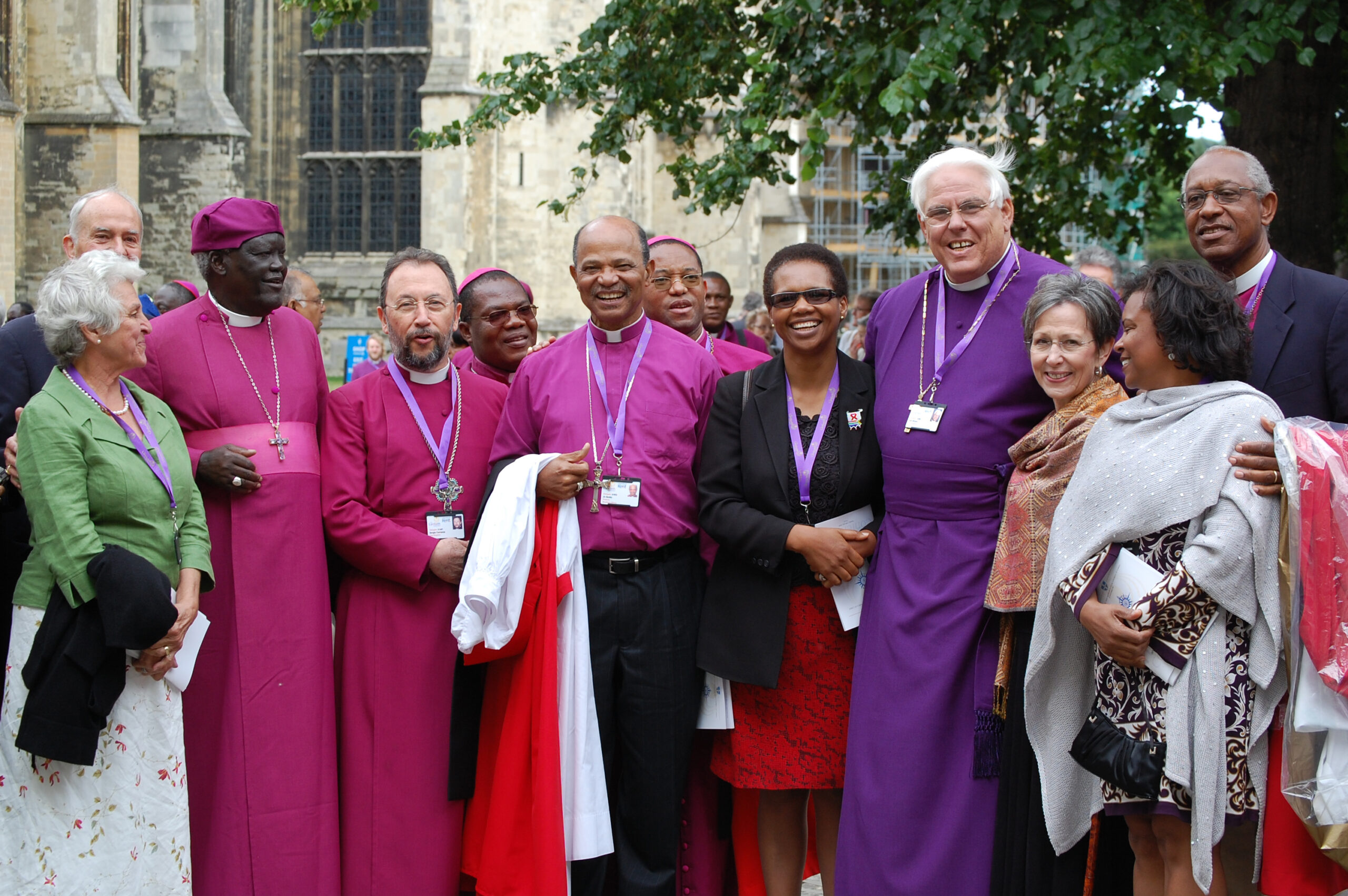Bishops-spouses Lambeth 09″ _builder_version=
